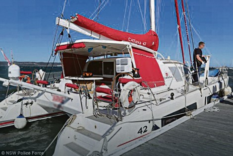 novembar 2017. - zaplenjeno 700 kilograma kokaina