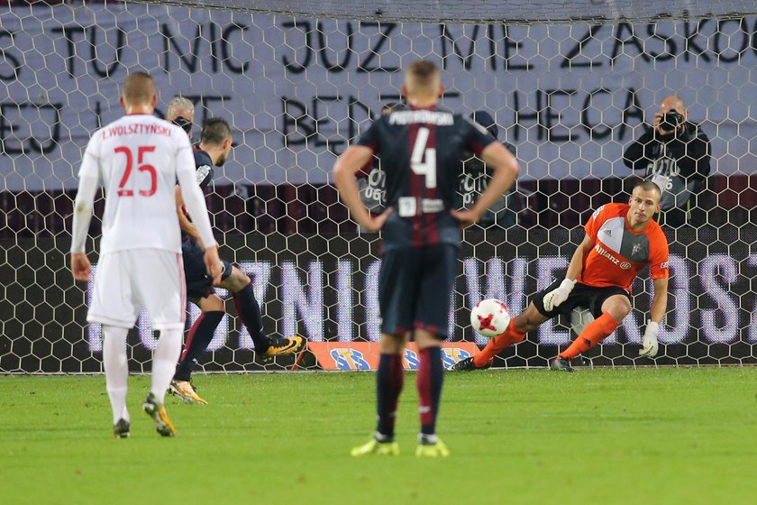 Pilka nozna. Ekstraklasa. Pogon Szczecin - Gornik Zabrze. 23.09.2017