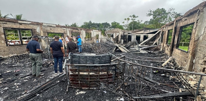 Uczennica sprawczynią ogromnej tragedii. Spłonęło kilkanaścioro dzieci