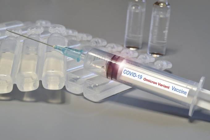 Hatékony az Omikron ellen az AstraZeneca Evusheld antitest kombinációja