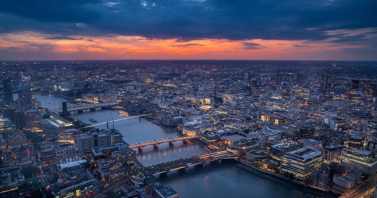 Fényes nappal lőttek agyon egy 16 éves fiút Londonban