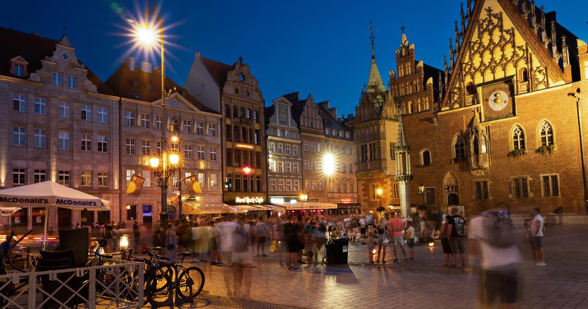 Zakaz nocnej sprzedaży alkoholu już w październiku!