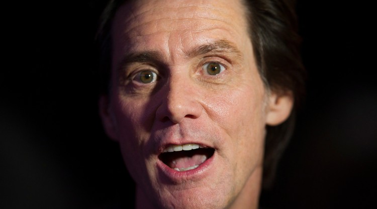 Jim Carrey új barátnője 22 évvel fiatalabb nála - Így romantikáztak a Golden Globe díjátadón - FOTÓK