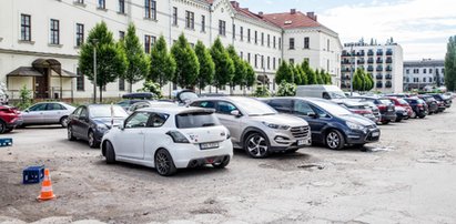 Parking na Karmelickiej zamieni się w park