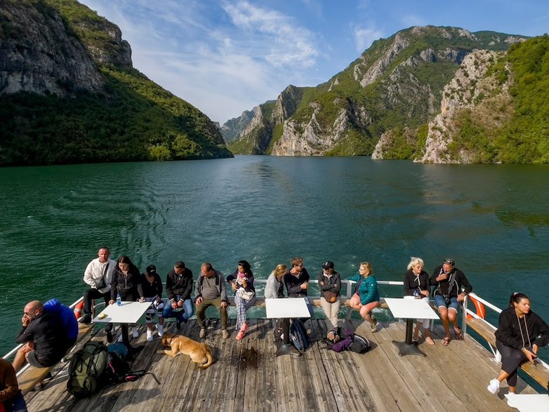 Jezioro Koman, Albania