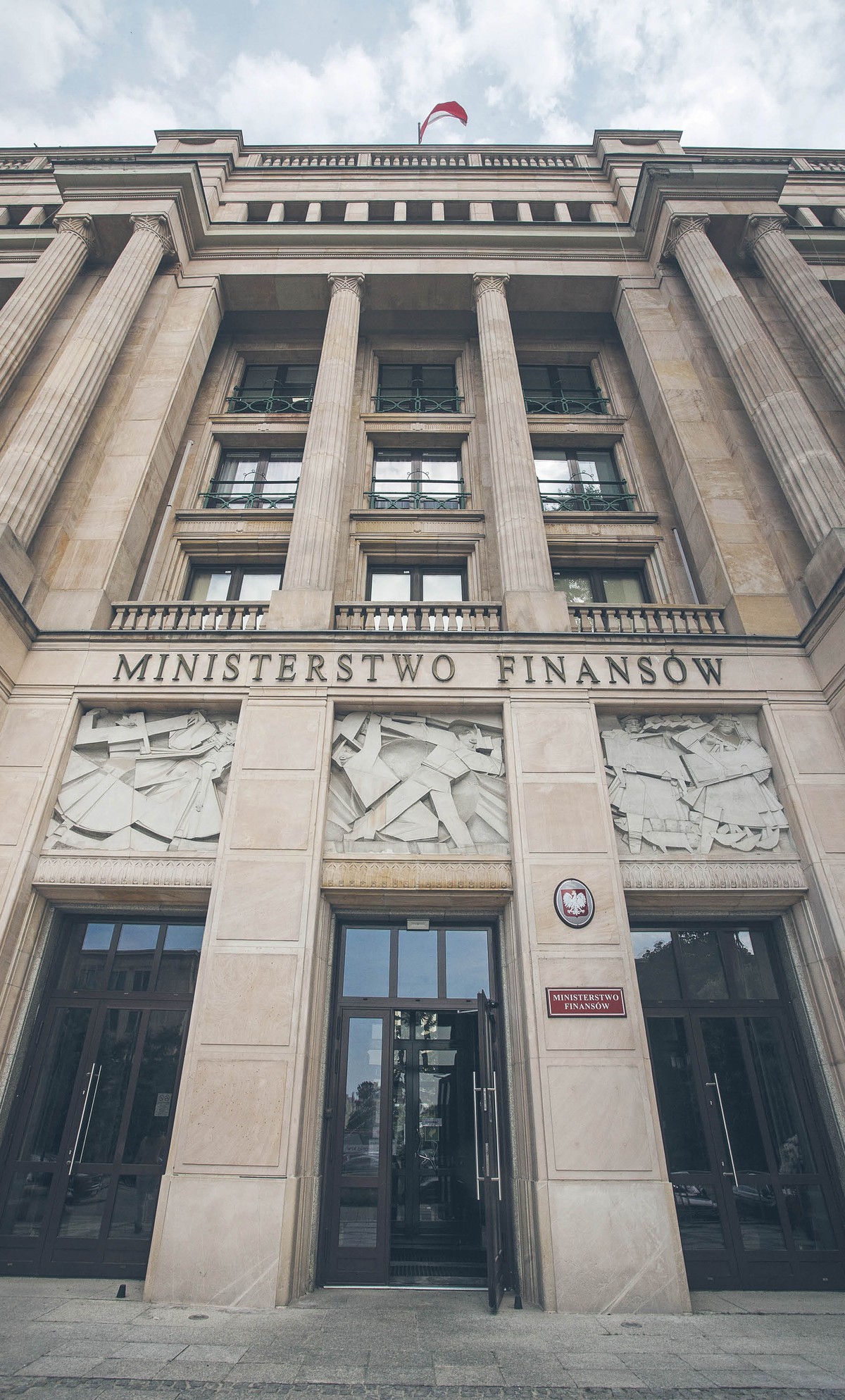 W Ministerstwie Finansów przygotowano projekt przepisów, które pozwolą na udzielenie wsparcia bankom