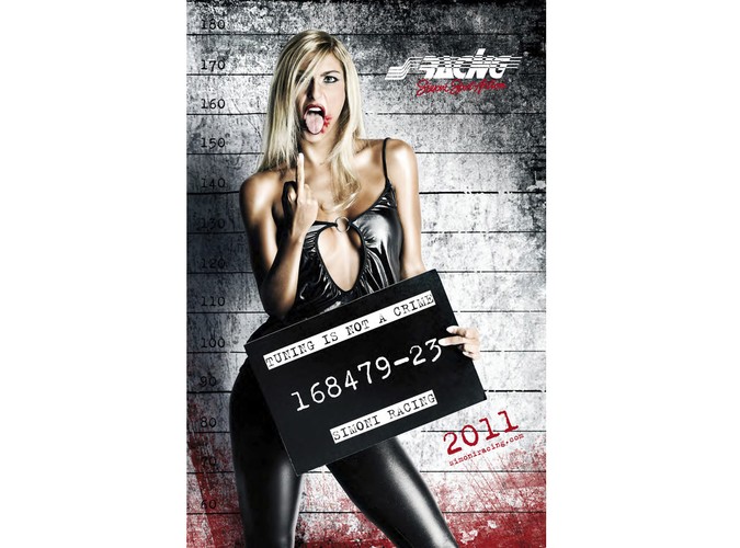 Zdjęcia pochodzą z najnowszego kalendarza włoskiej firmy tuningowej Simoni Racing