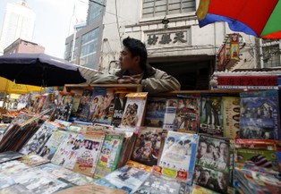 Adidas i Lego chcą surowszych przepisów w sprawie handlu podróbkami