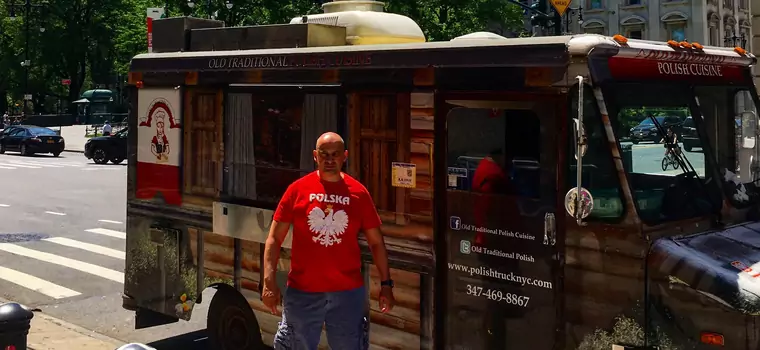 Polski food truck w Nowym Jorku. Rozmawiamy z człowiekiem, który karmi Manhattan pierogami