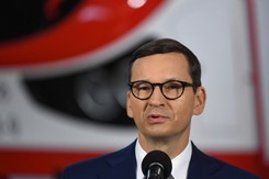 Morawiecki o imigrantach na granicy: Polska nie ulega, Polska reaguje w sposób stanowczy