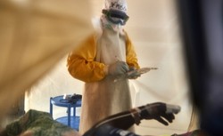 Kolejna fala zachorowań. Już ponad tysiąc ofiar wirusa