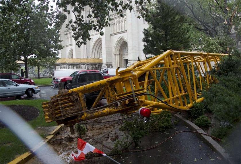 Ale runął! Wypadek jakich mało. FOTO