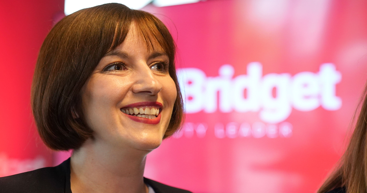 Phillipson puts benefit cap abolition 'on the table'