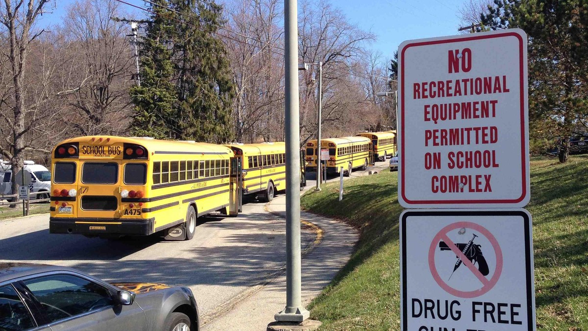 USA autobus szkolny Franklin Regional High School