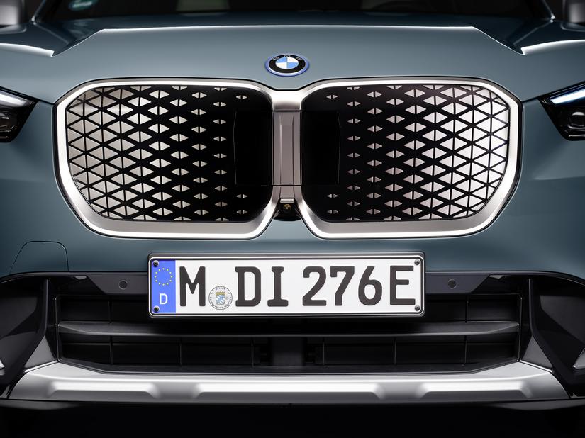 BMW iX1 - zdjęcie poglądowe