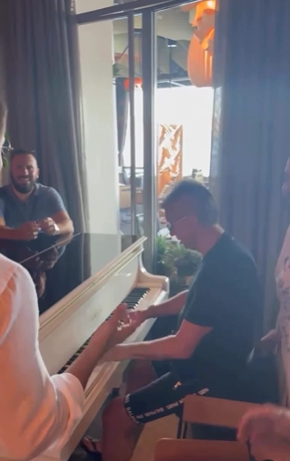 Nikola Rokvić objavio snimak Saše Popovića