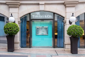 LVMH chce kupić Tiffany & Co.  za 14,5 mld dolarów