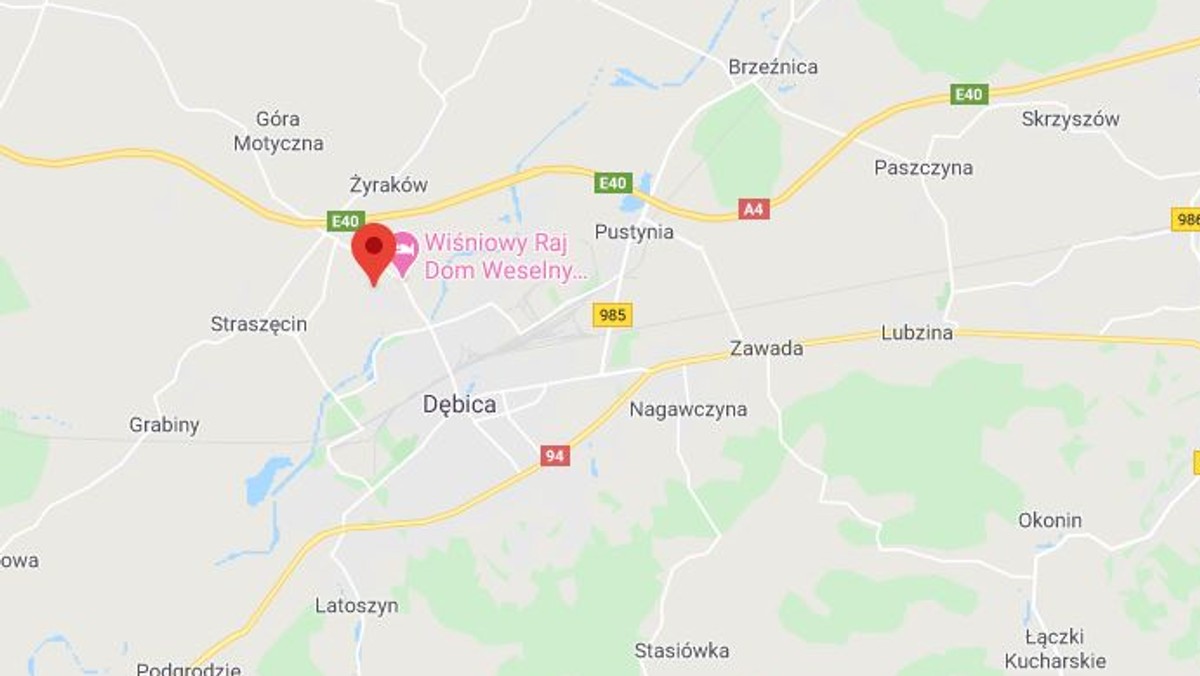 21-letni motocyklista zginął dziś na drodze powiatowej w Zawierzbiu na Podkarpaciu. Motocykl, którym kierował mężczyzna, uderzył w tył samochodu dostawczego – poinformowała rzeczniczka prasowa podkarpackich policjantów Marta Tabasz-Rygiel.