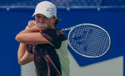Iga Świątek wzbudziła sensację treningiem... z zaklejonymi ustami