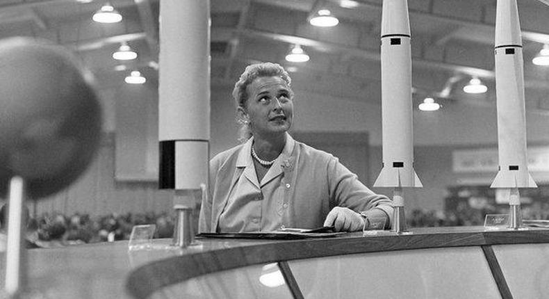 Geraldyn M Cobb, who found a glass ceiling in space, dies at 88