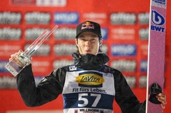 Ryoyu Kobayashi liderem listy płac Pucharu Świata w skokach narciarskich