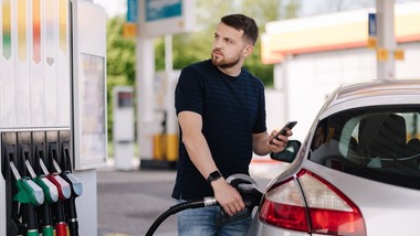 ceny paliw. diesel blisko psychologicznej granicy [prognoza]