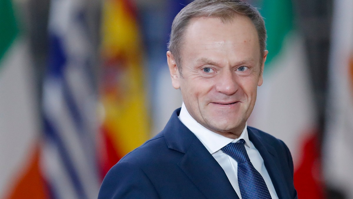 "Wczoraj dowiedzieliśmy się, czego Wielka Brytania nie chce. Ale wciąż nie wiemy, czego Wielka Brytania chce" - napisał szef Rady Europejskiej Donald Tusk do premier Wielkiej Brytanii Theresy May.