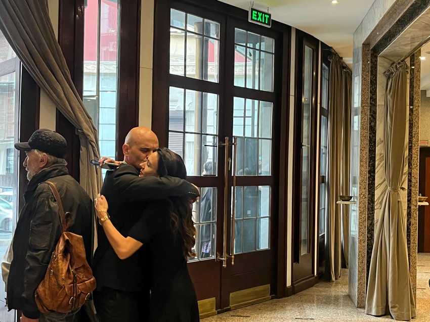 Glumci stigli na komemoraciju Erola Kadića