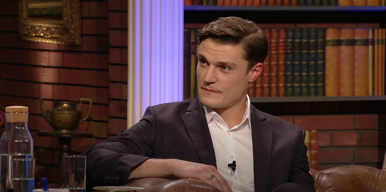 Ján Bakala v talkshow Petra Marcina Neskoro večer.