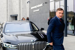 Burza o sprawiedliwość. ABW w domach posłów