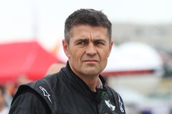 Hołowczyc rozbił skuter. Nie zdążył wyhamować