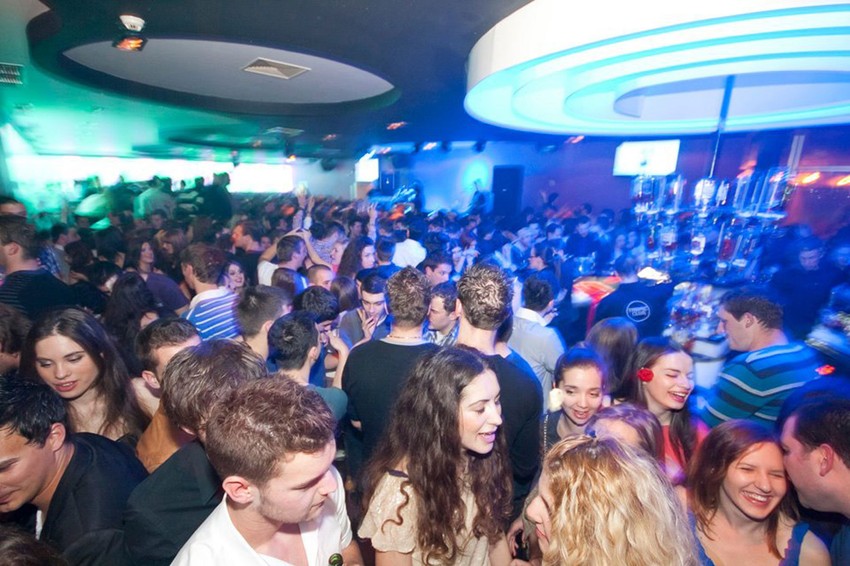 Karte za nastup bile su rasprodate