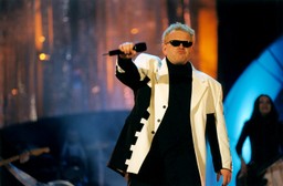 śledzie, mróz i tęsknota za latem. tak powstał hit formacji nieżywych