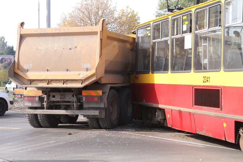 zderzenie tramwaju na ul. Pabianickiej