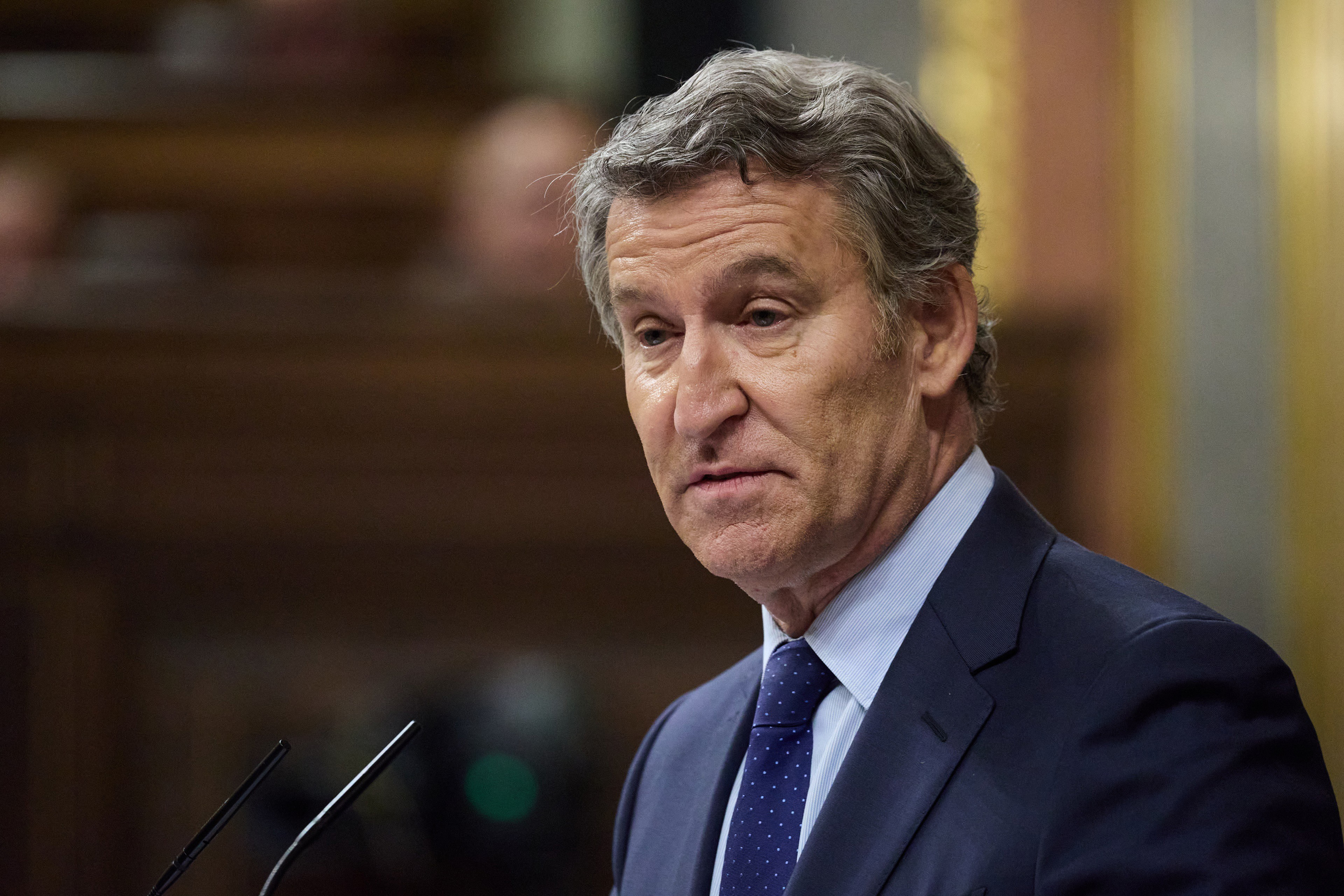 Feijóo acusa a Sánchez de usar financiación como moneda