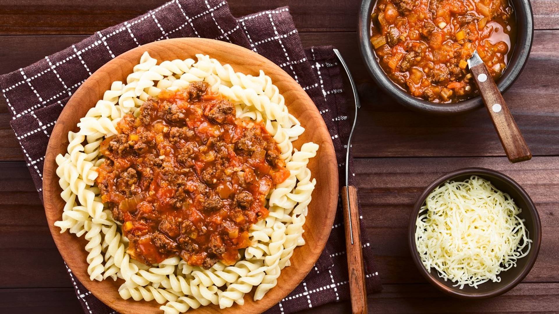 Najbrža pasta sa mlevenim mesom je hit na internetu - ručak gotov za 10 minuta će vas raspametiti