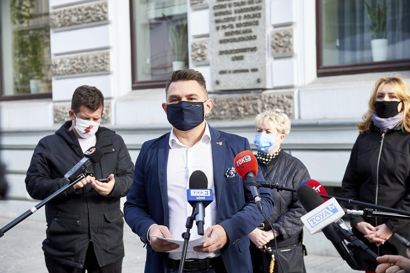 Rada Miejska w Łodzi nie chce już wspierać policji