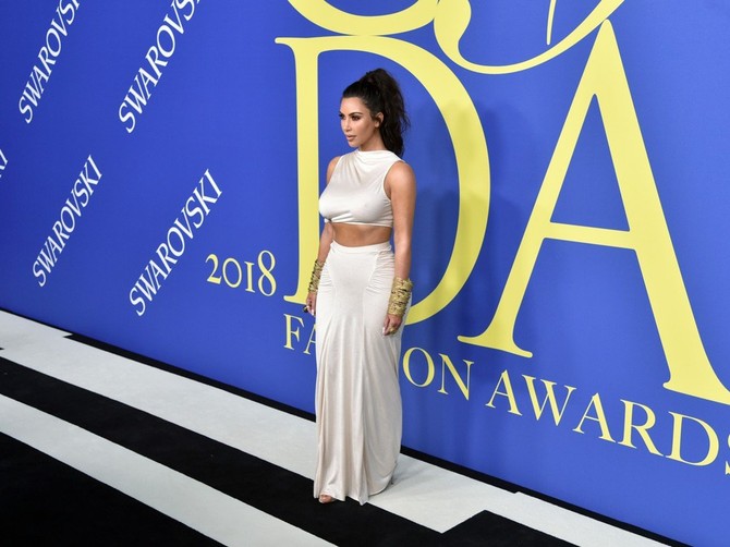 Kim Kardašijan Vest na dodeli nagrada