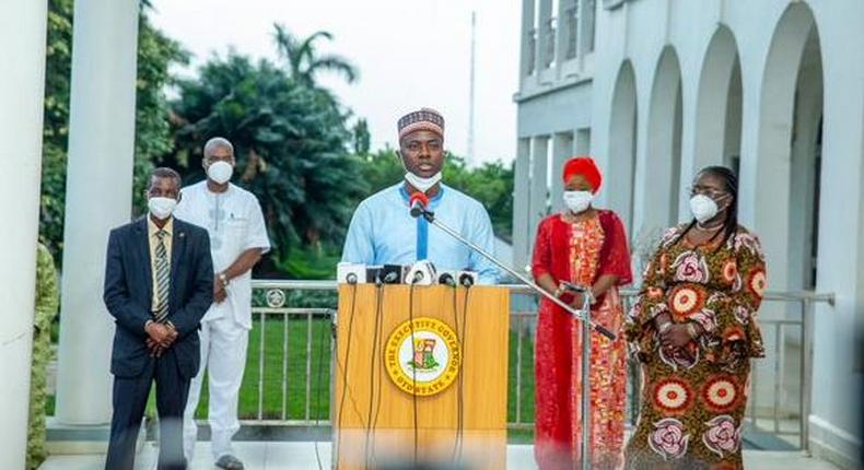 Governor Seyi Makinde says 112 patients have recovered from coronavirus in Oyo state. [Twitter/@seyiamakinde]