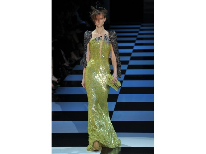 Kasia Struss na pokazie kolekcji haute couture Giorgio Armaniego