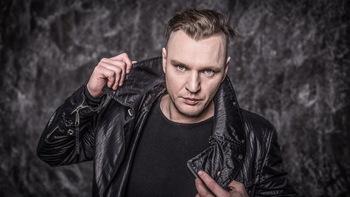 Piosenka "Aicha" stała się jednym z największych hitów muzyki rozrywkowej i jest grana do dziś w niektórych stacjach radiowych. Marcin Klimczak, który wykonywał utwór, właśnie powraca po dwudziestu latach. Wokalista wyruszy w pierwszą trasę koncertową.