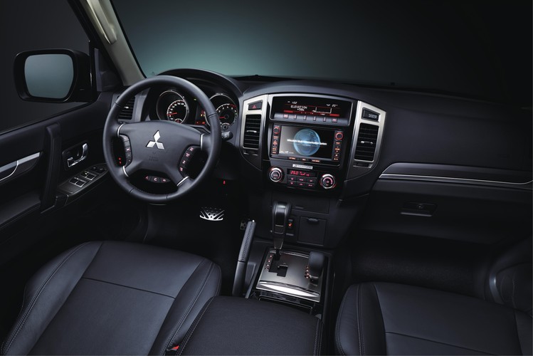 Mitsubishi pajero - zdjęcie poglądowe