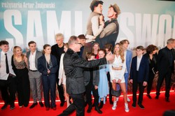 "Sami swoi. Początek". Artur Żmijewski o swoim fabularnym debiucie: Ten film może być...