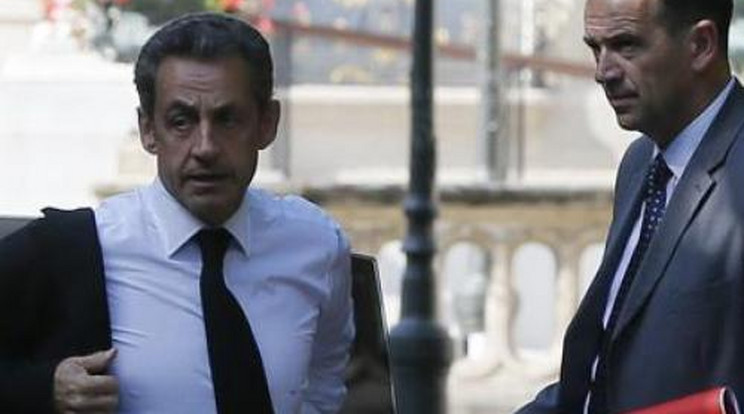 Őrizetbe vették Nicolas Sarkozyt