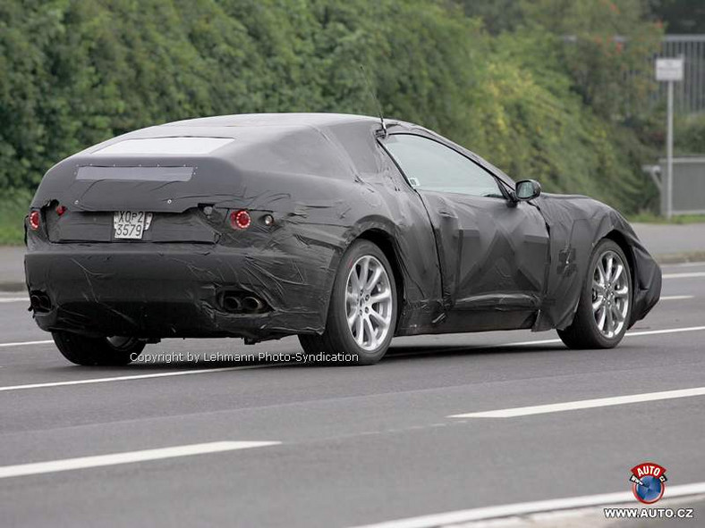 Zdjęcia szpiegowskie: nowe Maserati Coupe GT