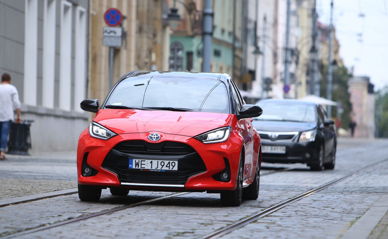 Toyota Yaris znika na pniu, nowy napęd z Polski bije