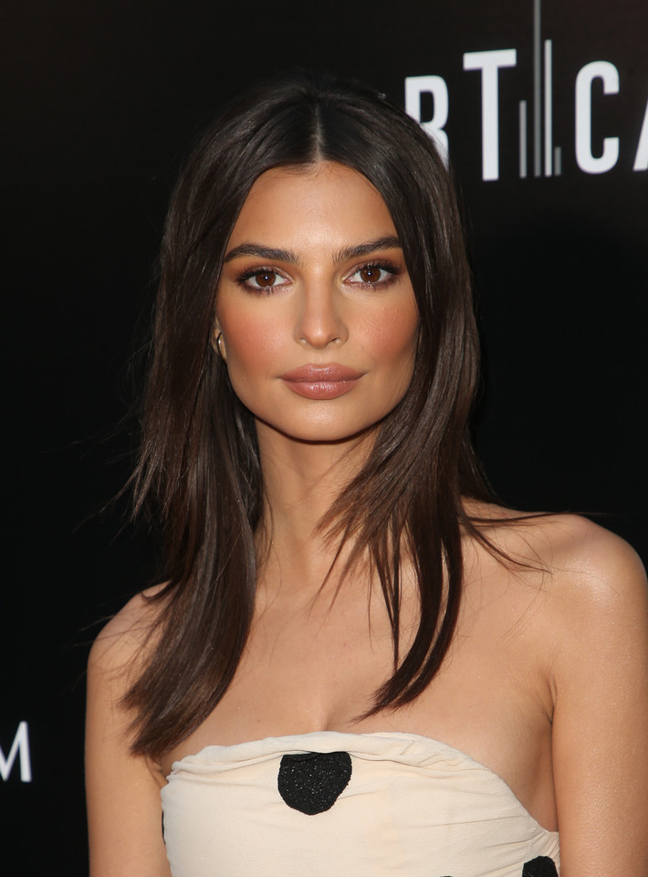 Emily Ratajkowski na premierze filmu "In Darkness"