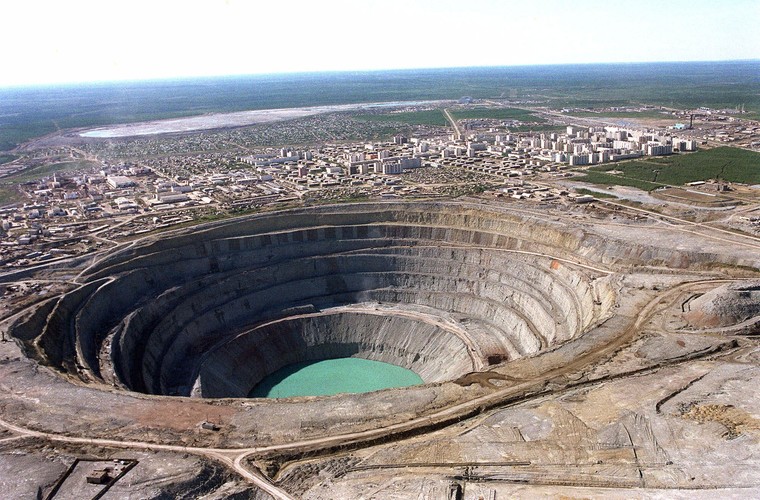 Mirny, Rosja