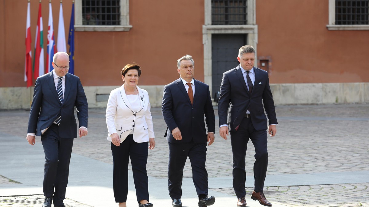 Bohuslav Sobotka, Beata Szydło, Viktor Orban, Robert Fico