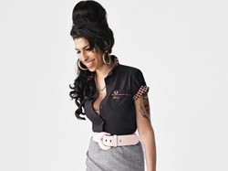Matka Amy Winehouse dumna z sukcesu córki
